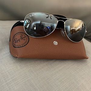 RayBan small silver aviator sunglasses w/ case